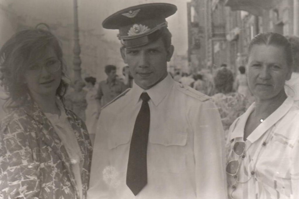 25.06.1988г. Выпуск из ВИКИ им. А.Ф.Можайского